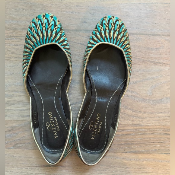 Valentino Garavani Peacock Flats Italian size 38 - Picture 2 of 5